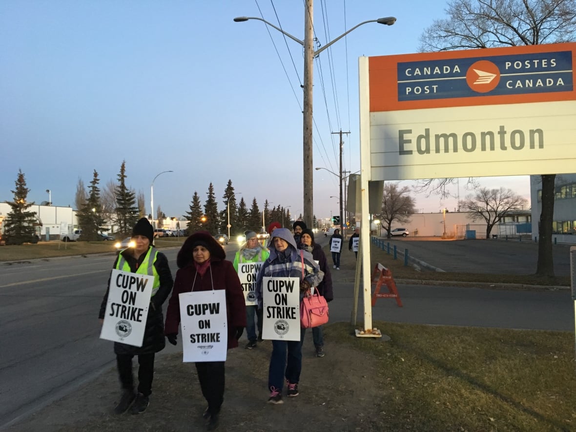 The Impact Of A Potential Canada Post Strike On Customers The Impact Of A Potential Canada Post Strike On Customers