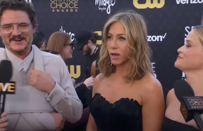 The Jennifer Aniston And Pedro Pascal Dating Rumors: A Birthday Message Analysis The Jennifer Aniston And Pedro Pascal Dating Rumors: A Birthday Message Analysis