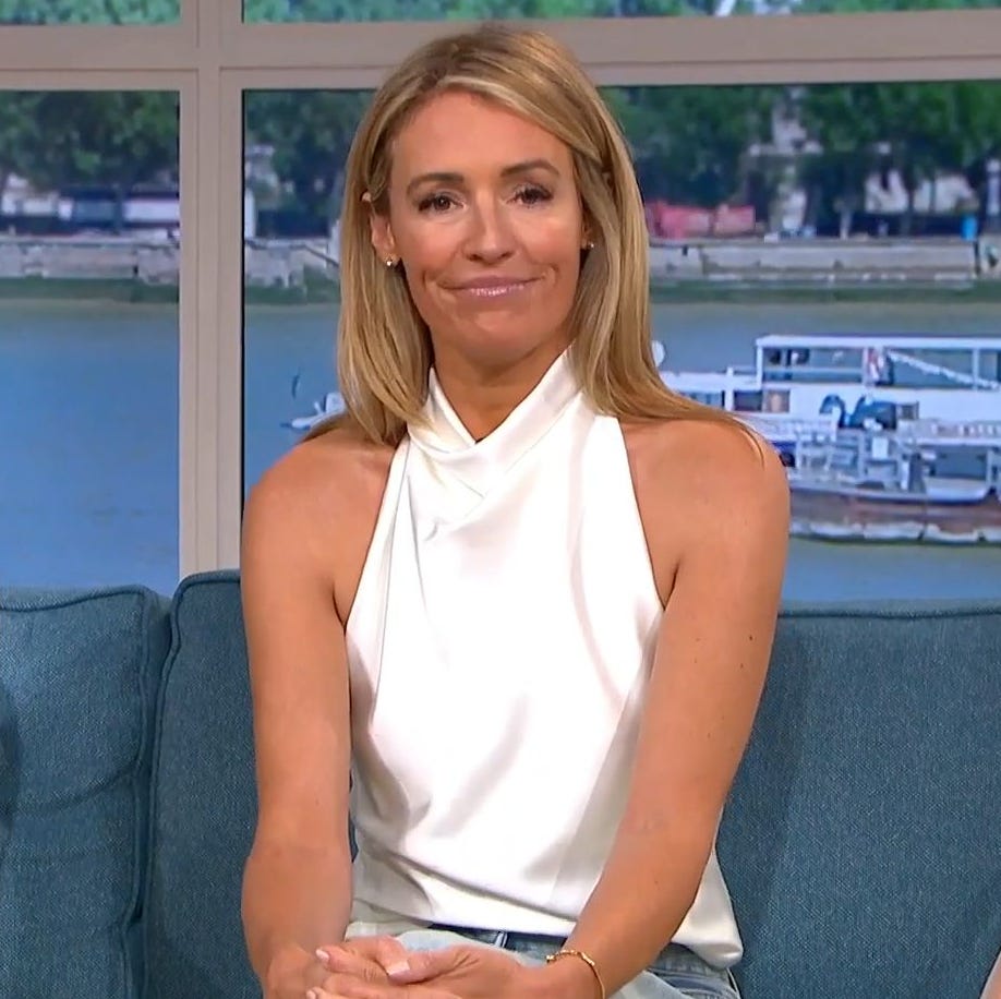 This Morning's Cat Deeley: The Phase Eight Midi Skirt Everyone Wants This Morning's Cat Deeley: The Phase Eight Midi Skirt Everyone Wants