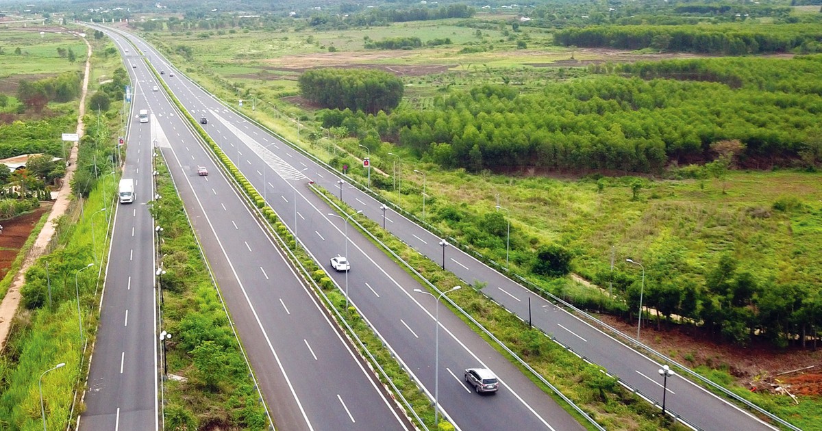 Thông Xe Cao Tốc Đồng Nai - Vũng Tàu: Chuẩn Bị Cho Kỳ Nghỉ Lễ 2/9 Thông Xe Cao Tốc Đồng Nai - Vũng Tàu: Chuẩn Bị Cho Kỳ Nghỉ Lễ 2/9