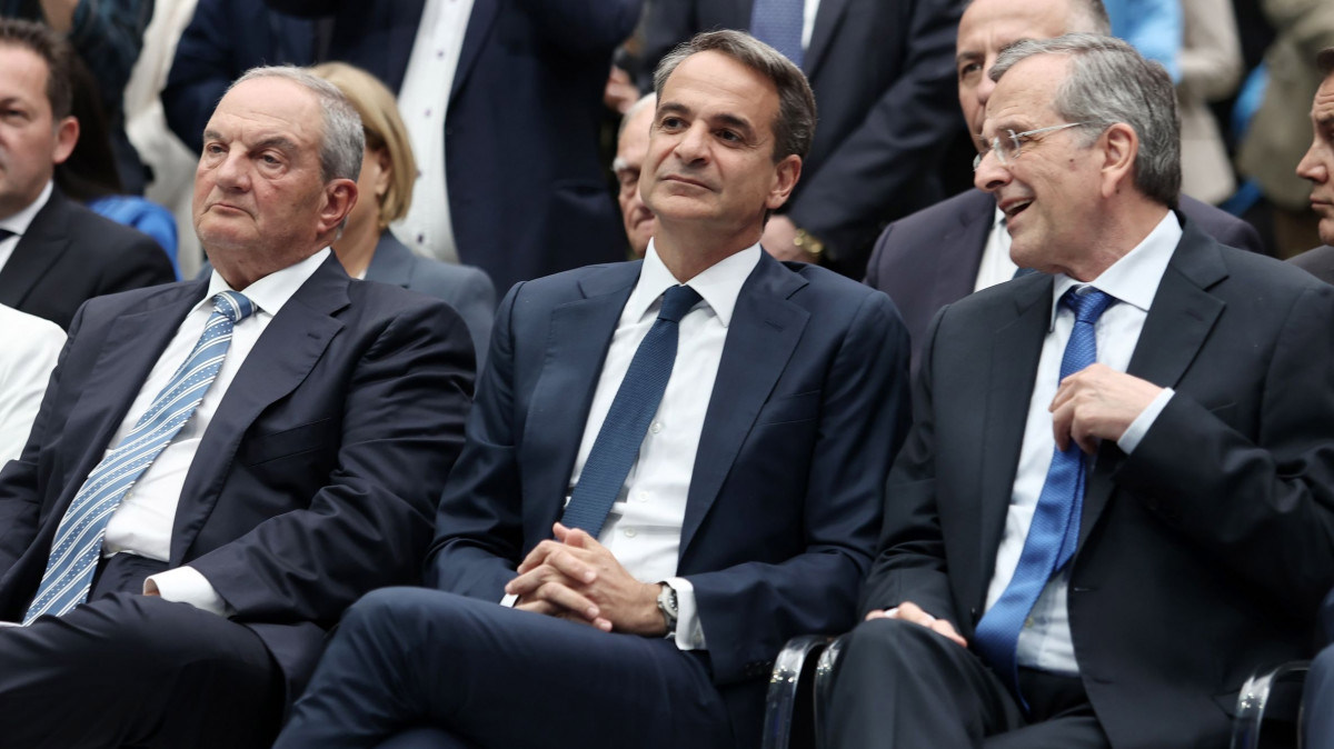 Το Κυπριακό Ζήτημα: Κατευνασμός Ή Αντίσταση; Ανάλυση Της Θέσης Του Λ. Τζούμη Το Κυπριακό Ζήτημα: Κατευνασμός Ή Αντίσταση; Ανάλυση Της Θέσης Του Λ. Τζούμη