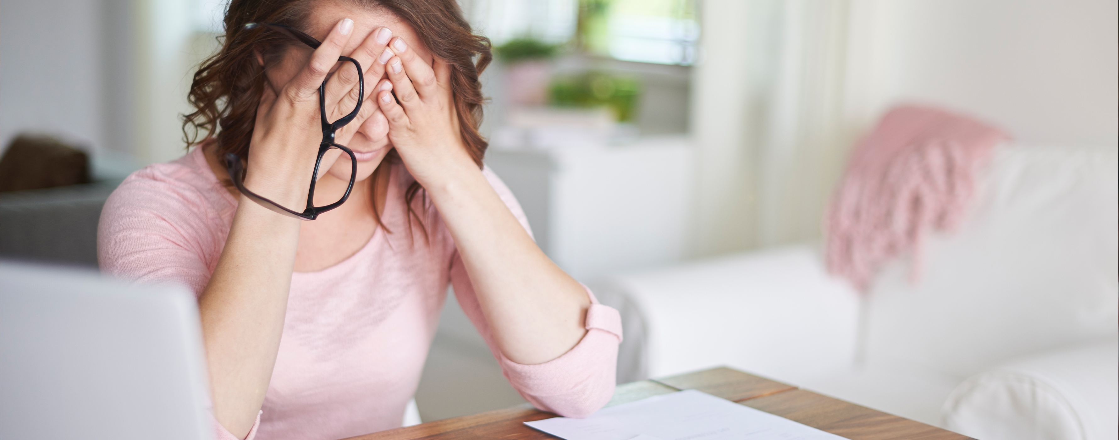 Top 3 Financial Pitfalls For Women: How To Avoid Them Top 3 Financial Pitfalls For Women: How To Avoid Them