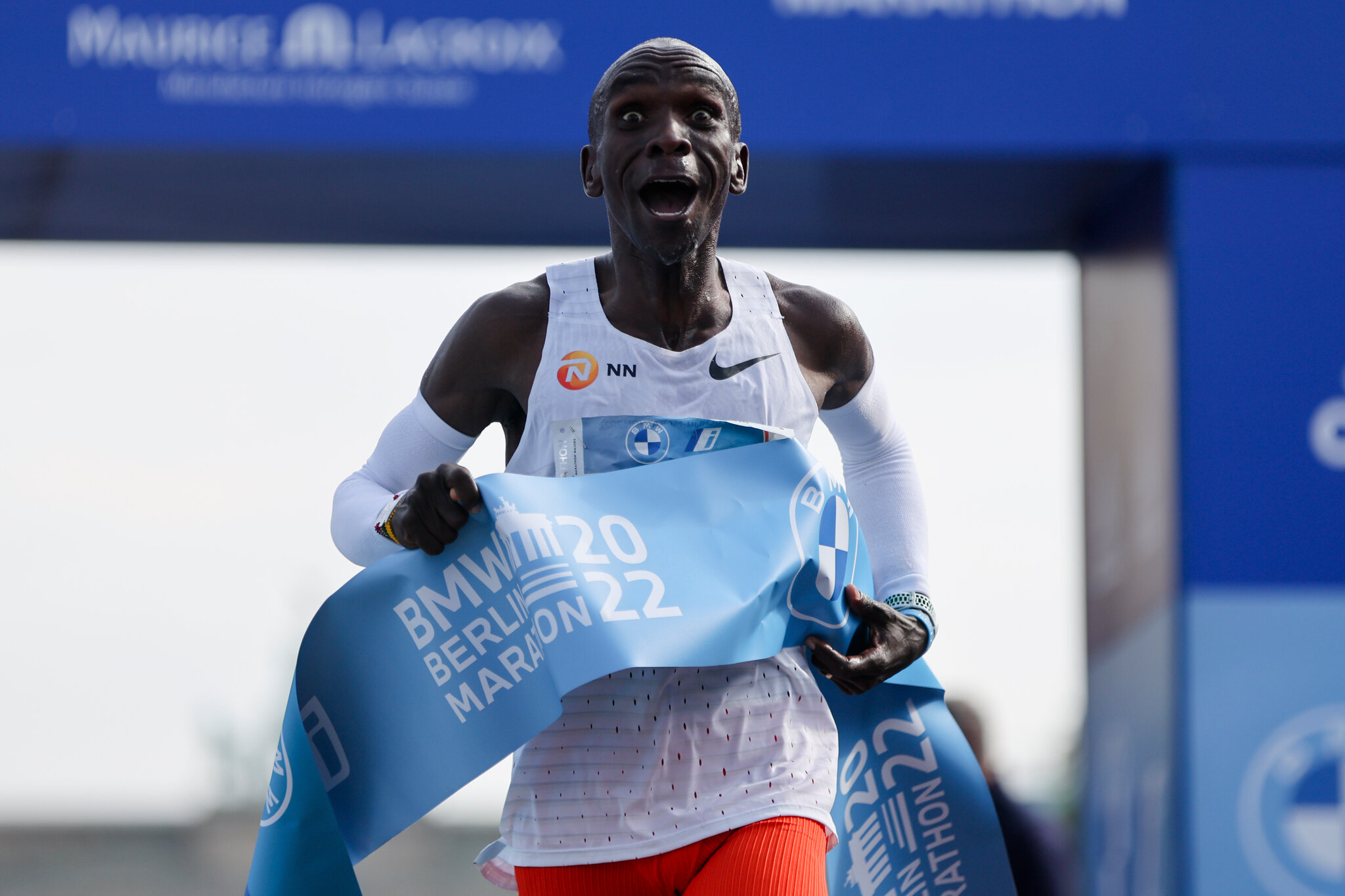 Trans-Australia Run: A New World Record On The Horizon? Trans-Australia Run: A New World Record On The Horizon?