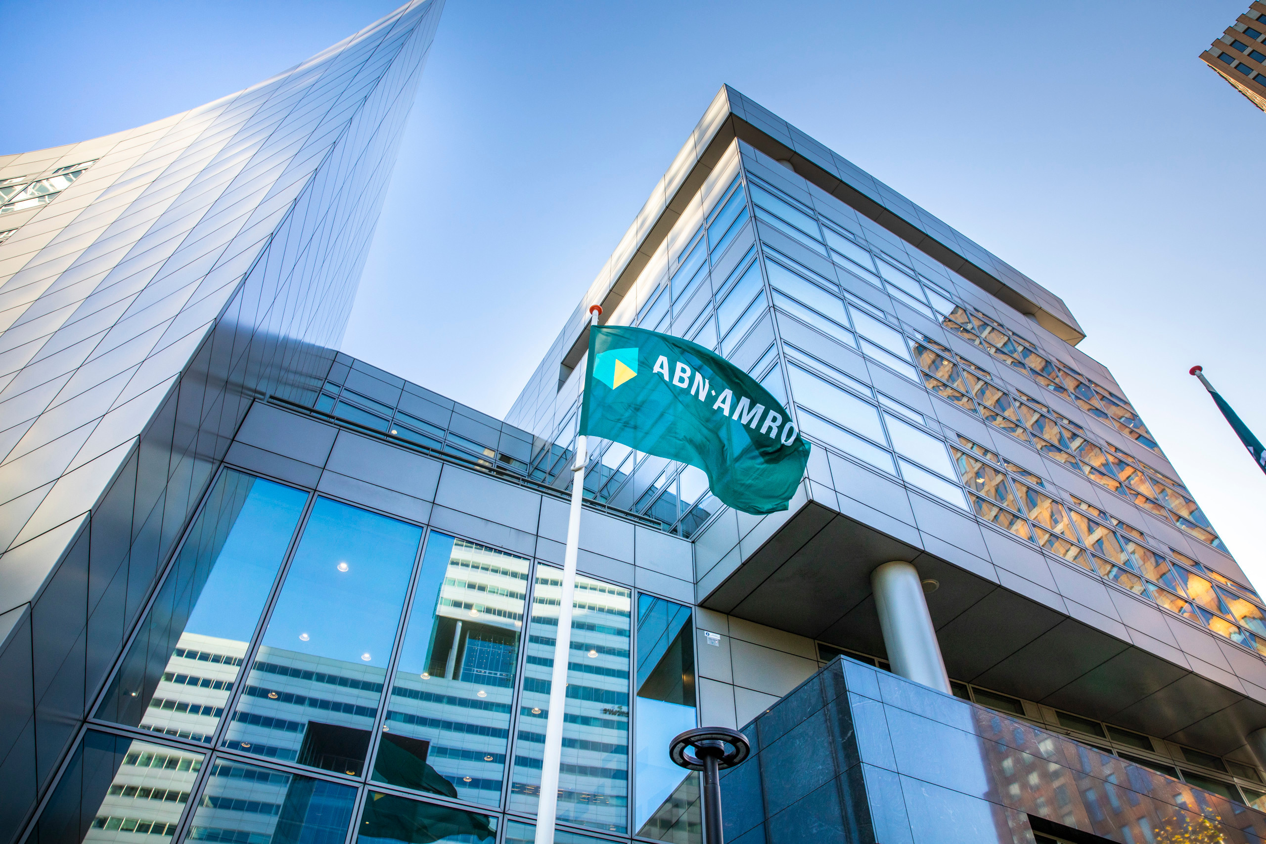 Transferz: Innovatieve Digitale Oplossing Gefinancierd Door ABN AMRO Transferz: Innovatieve Digitale Oplossing Gefinancierd Door ABN AMRO