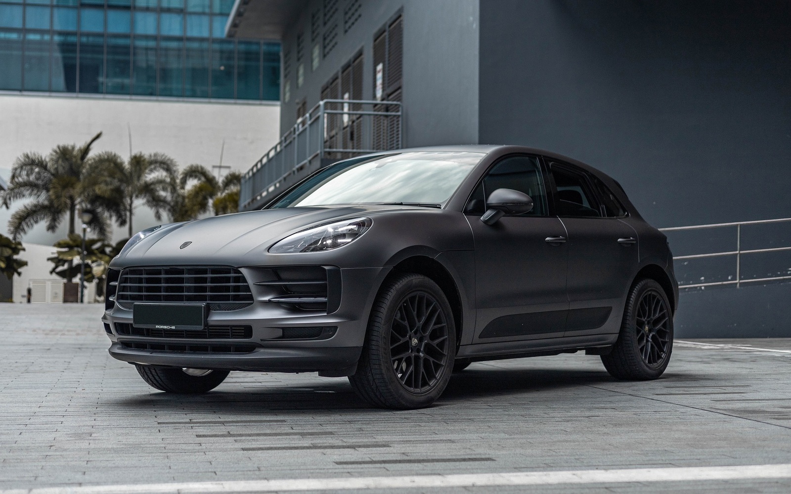 Ultimate Porsche Macan Buyer's Guide: Models, Specs & Pricing Ultimate Porsche Macan Buyer's Guide: Models, Specs & Pricing