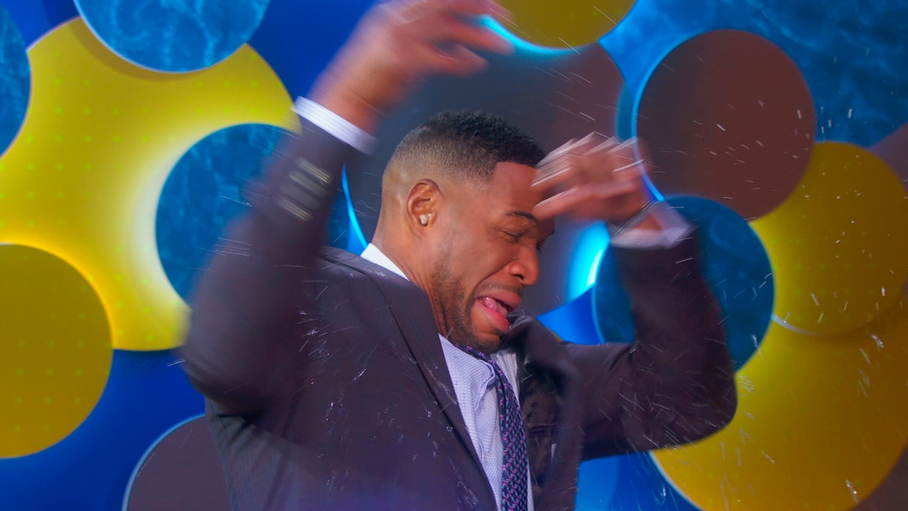 Unexpected Splash: Susan Lucci And Michael Strahan's Water Prank Unexpected Splash: Susan Lucci And Michael Strahan's Water Prank