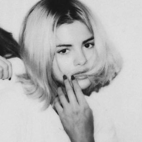 Unreleased Selena Gomez Track: Top 10 Chart Potential Unreleased Selena Gomez Track: Top 10 Chart Potential