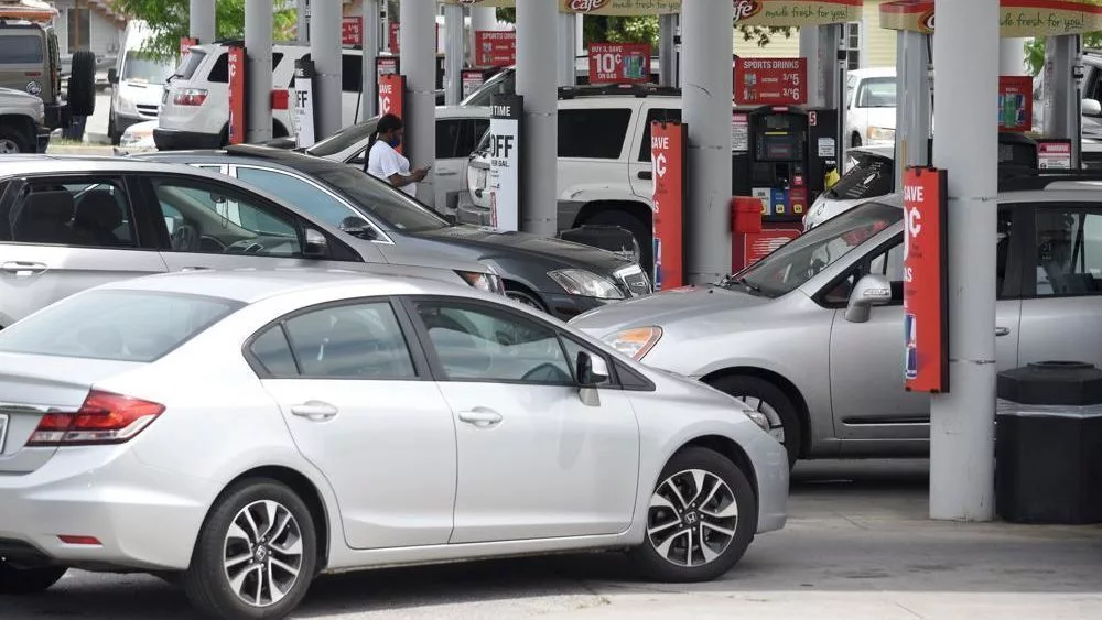 Virginia Experiences 50-Cent Decrease In Gasoline Prices Virginia Experiences 50-Cent Decrease In Gasoline Prices