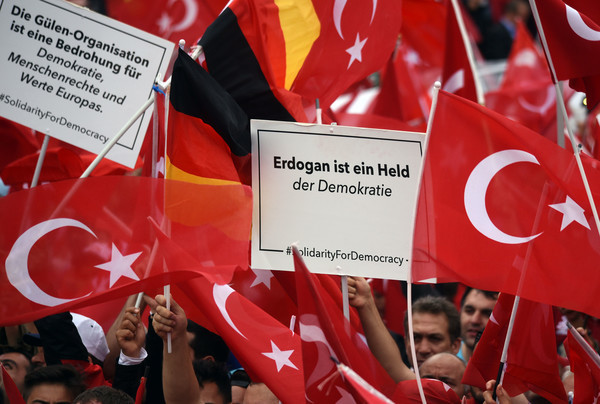 Wahlergebnisse In Dresden: 80% Der Wähler Wenden Sich Von CDU Und SPD Ab Wahlergebnisse In Dresden: 80% Der Wähler Wenden Sich Von CDU Und SPD Ab