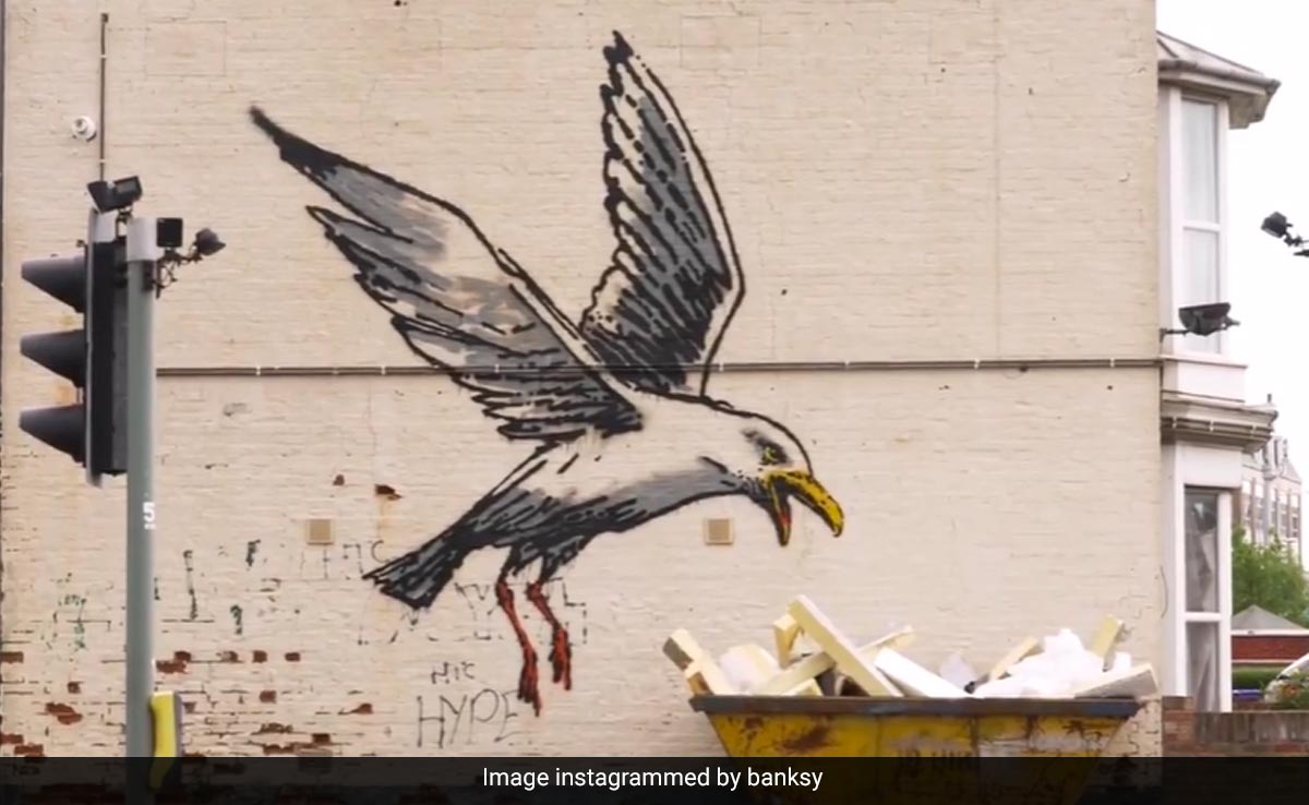 Waking Up To A Banksy: Two Homeowners' Very Different Stories Waking Up To A Banksy: Two Homeowners' Very Different Stories