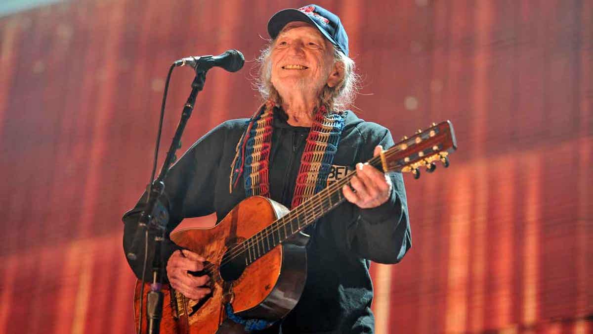 Willie Nelson's Health And The Demands Of His Touring Life Willie Nelson's Health And The Demands Of His Touring Life
