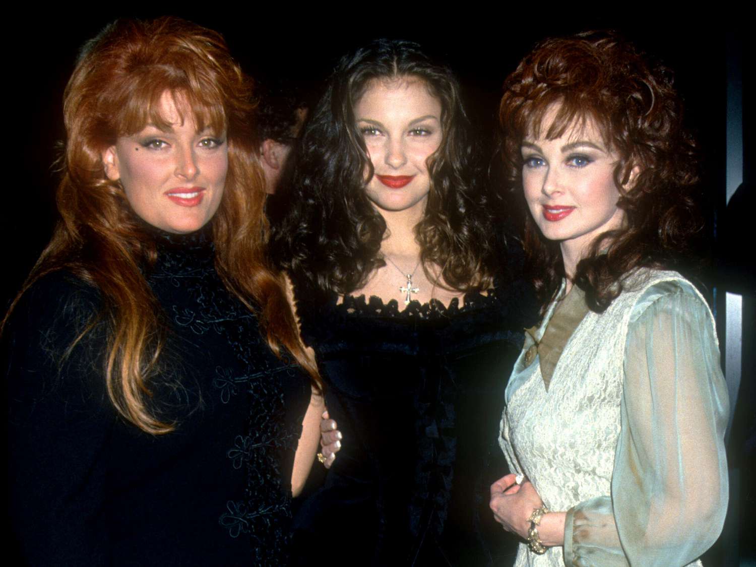 Wynonna And Ashley Judd Open Up About Family Life In Docuseries Wynonna And Ashley Judd Open Up About Family Life In Docuseries