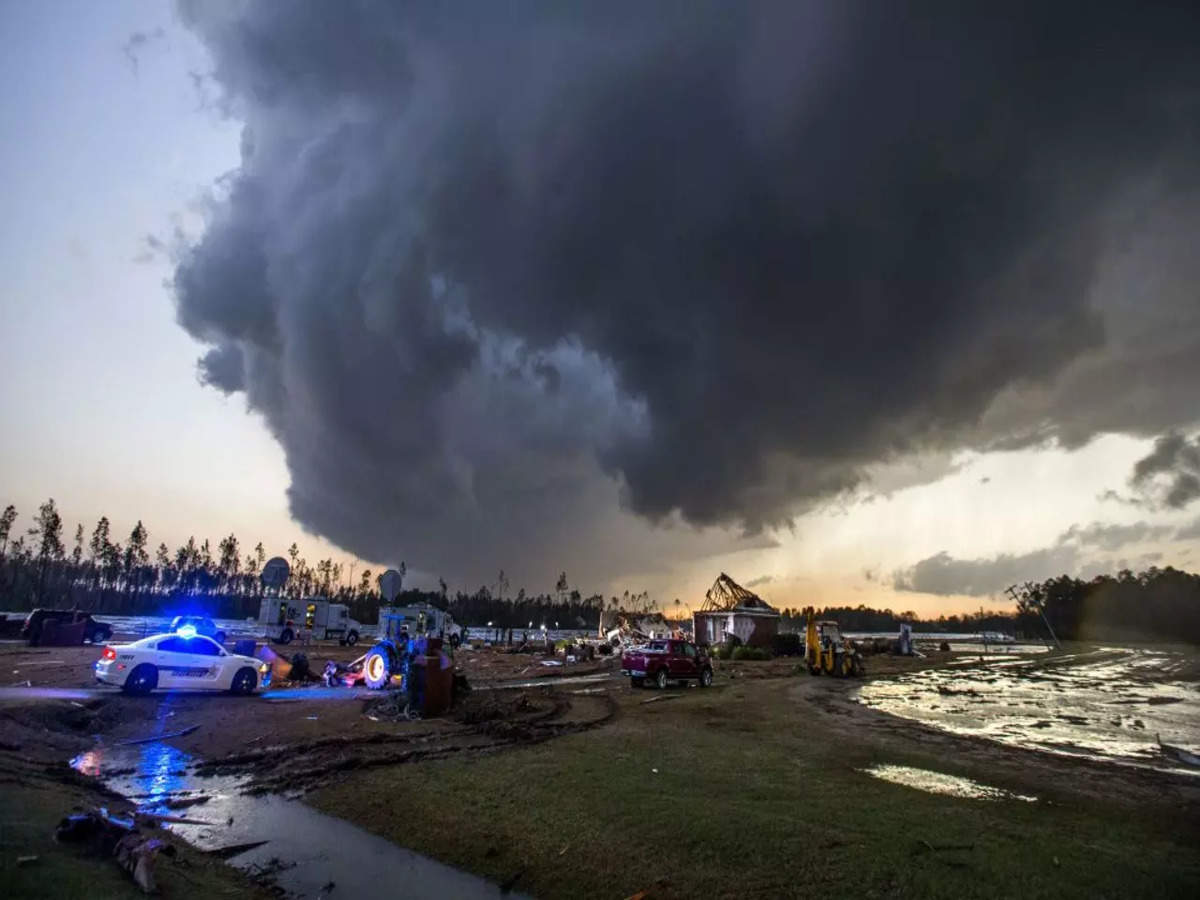 Your First Alert: Strong Winds And Severe Storms Expected Your First Alert: Strong Winds And Severe Storms Expected